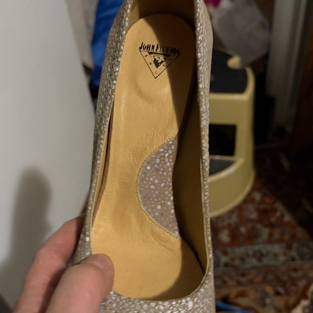 NIB john Fluevog size 11  Paris Davil Sand Storm - Picture 6 of 10